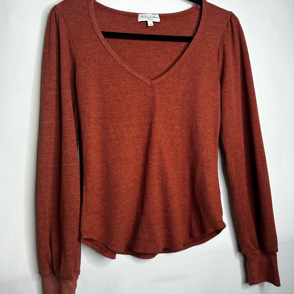 Michael Stars Rust Long Sleeve V-Neck Tee